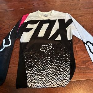 Woman’s xs dirt bike jersey worn once